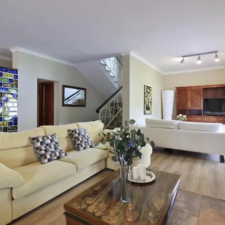 Maruja Holiday home