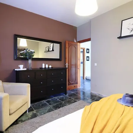 Maruja Σαν Κριστόμπαλ ντε Λα Λαγούνα